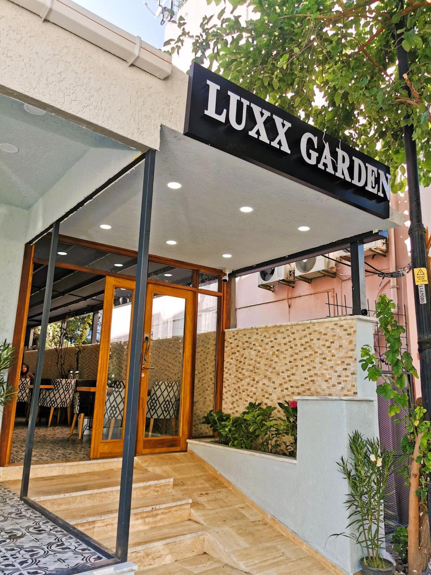 Hotel Luxx Garden