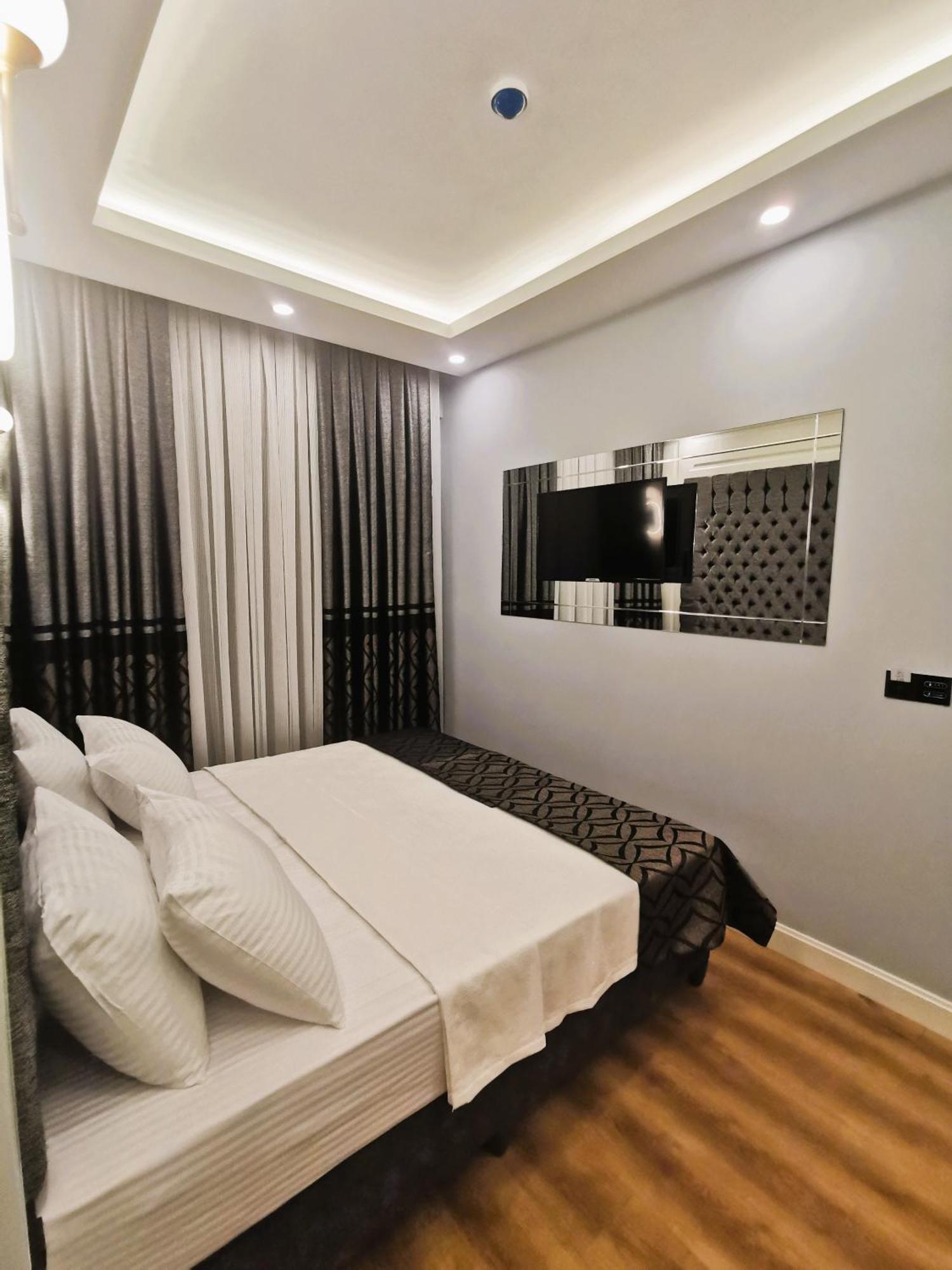 Luxx Garden 3*